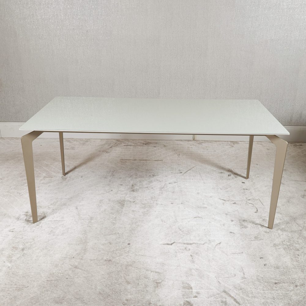 MESA JANTAR GIULIA 1,80 X 0,90 OFF/CHAMPAGNE/OFF