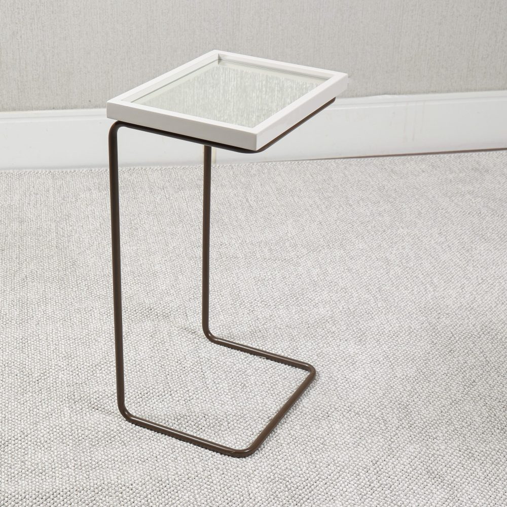 MESA DE APOIO C/ ESPELHO